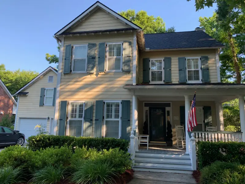 Outdoor house colour