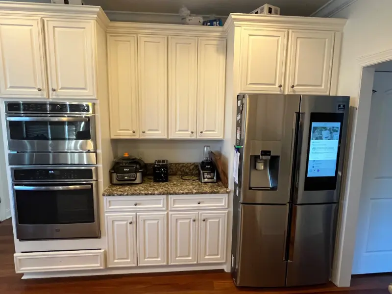 White Wardrobe Kitchen