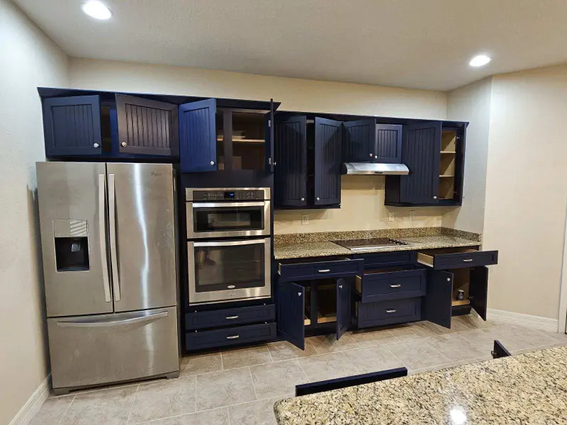 Kitchen with Drawers and Fridge